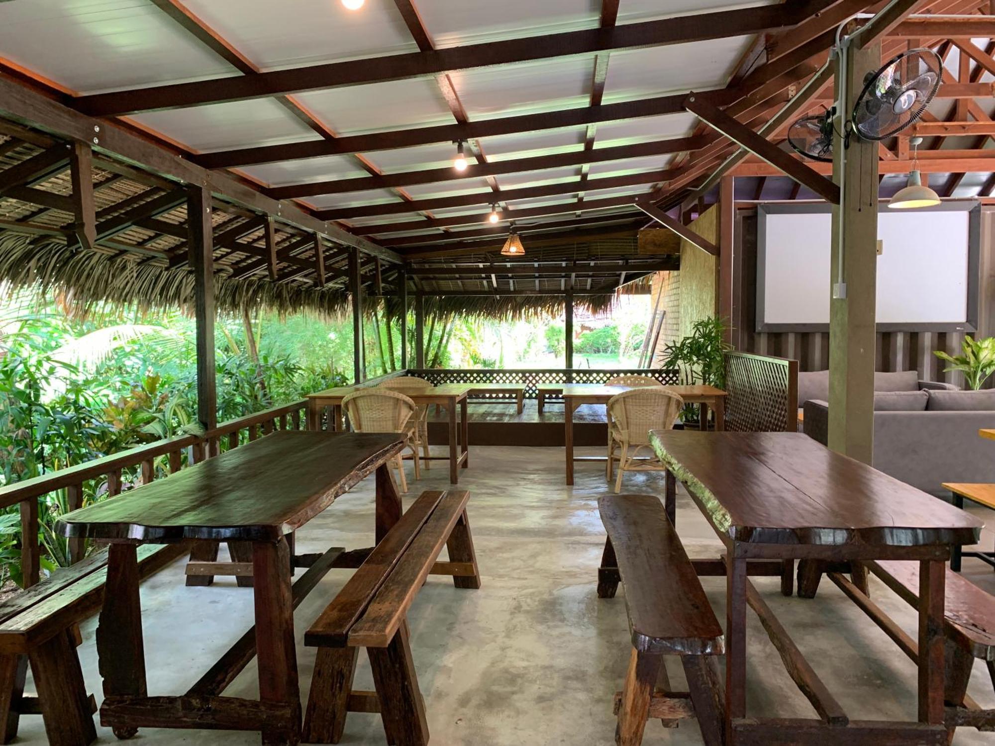 Bambu Getaway Leilighet Kuah Eksteriør bilde